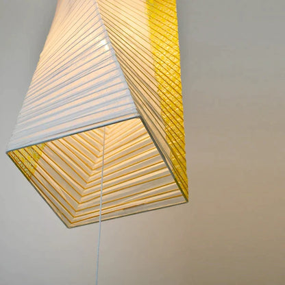 和紙ペンダントライト-和紙照明ペンダント-日本の和紙ランプ-和風ペンダントライト-手作り和紙照明-薄紙ペンダントライト-モダン和紙照明-和紙照明デザイン-伝統的な和紙照明-4畳用照明-1灯ペンダントライト-ツイスト-spn1-1004-楮紙茶-麻葉菜種-電球別売