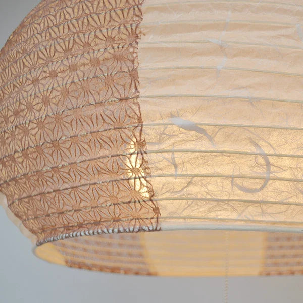 和紙ペンダントライト-和紙照明ペンダント-日本の和紙ランプ-和風ペンダントライト-手作り和紙照明-薄紙ペンダントライト-モダン和紙照明-和紙照明デザイン-伝統的な和紙照明-8畳用照明-3灯ペンダントライト-スウェル SPN3-1088 雲龍ベージュ×麻葉唐茶 電球別売