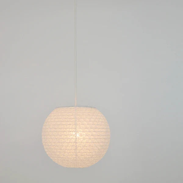 和紙ペンダントライト-和紙照明ペンダント-日本の和紙ランプ-和風ペンダントライト-手作り和紙照明-薄紙ペンダントライト-モダン和紙照明-和紙照明デザイン-伝統的な和紙照明-小さな空間-多灯吊り玄関照明-廊下照明-二重提灯-1灯-ペンダントライト-バド-spn1-1104-小梅白in小梅白-電球別売