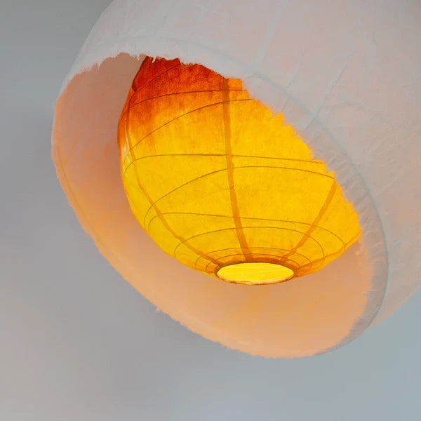 和紙ペンダントライト-和紙照明ペンダント-日本の和紙ランプ-和風ペンダントライト-手作り和紙照明-薄紙ペンダントライト-モダン和紙照明-和紙照明デザイン-伝統的な和紙照明-玄関照明-廊下照明-1灯ペンダントライト-月のあかり-PAN-450 電球別売