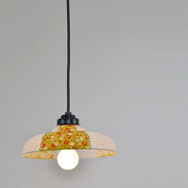 和紙ペンダントライト-和紙照明ペンダント-日本の和紙ランプ-和風ペンダントライト-手作り和紙照明-薄紙ペンダントライト-モダン和紙照明-和紙照明デザイン-伝統的な和紙照明-小さな空間-1灯ペンダントライト-和風照明1灯レトロペンダント インヴェント SDPN-244B プラムゴールド×小梅白 電球別売