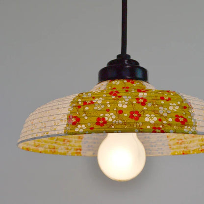 和紙ペンダントライト-和紙照明ペンダント-日本の和紙ランプ-和風ペンダントライト-手作り和紙照明-薄紙ペンダントライト-モダン和紙照明-和紙照明デザイン-伝統的な和紙照明-小さな空間-1灯ペンダントライト-和風照明1灯レトロペンダント インヴェント SDPN-244B プラムゴールド×小梅白 電球別売