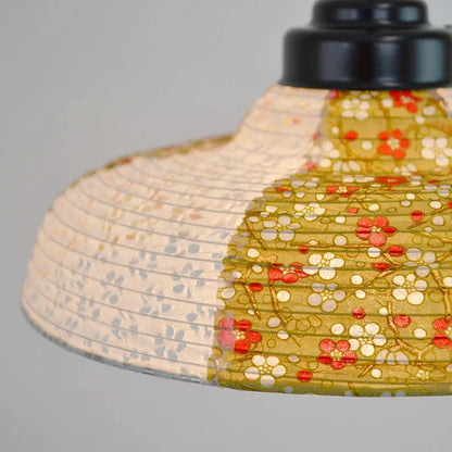 和紙ペンダントライト-和紙照明ペンダント-日本の和紙ランプ-和風ペンダントライト-手作り和紙照明-薄紙ペンダントライト-モダン和紙照明-和紙照明デザイン-伝統的な和紙照明-小さな空間-1灯ペンダントライト-和風照明1灯レトロペンダント インヴェント SDPN-244B プラムゴールド×小梅白 電球別売