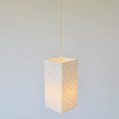 和紙ペンダントライト-和紙照明ペンダント-日本の和紙ランプ-和風ペンダントライト-手作り和紙照明-薄紙ペンダントライト-モダン和紙照明-和紙照明デザイン-伝統的な和紙照明-小さな空間-1灯ペンダントライト-姫シリーズ和風照明1灯ペンダントライト VPN-1901 織姫　電球別売