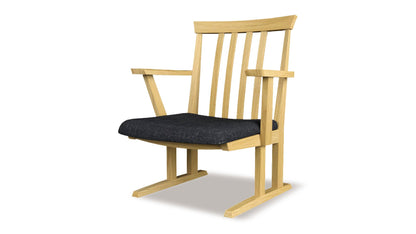 和室椅子テーブル_旅館家具_ダイニングチェア, チェア, ローチェア_たのし-アームチェアH-NT色-UP643_八木研_ヤギケン_yagiken