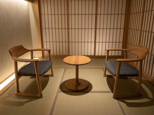 和室に映える 円形サイドテーブル｜くつろぎサイドテーブル2（MARU）